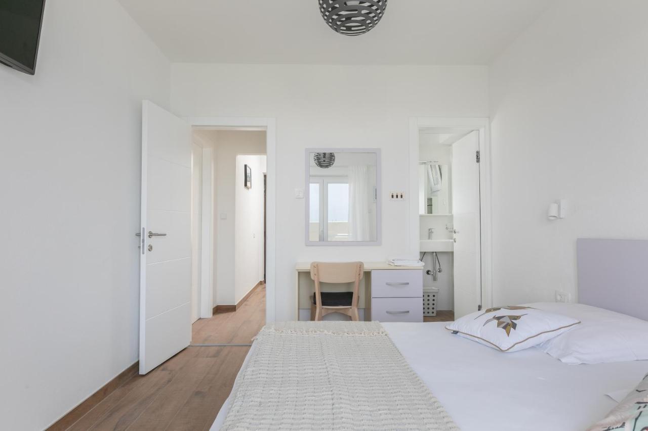 La casa di Nonno Lejlighed Milna  Eksteriør billede