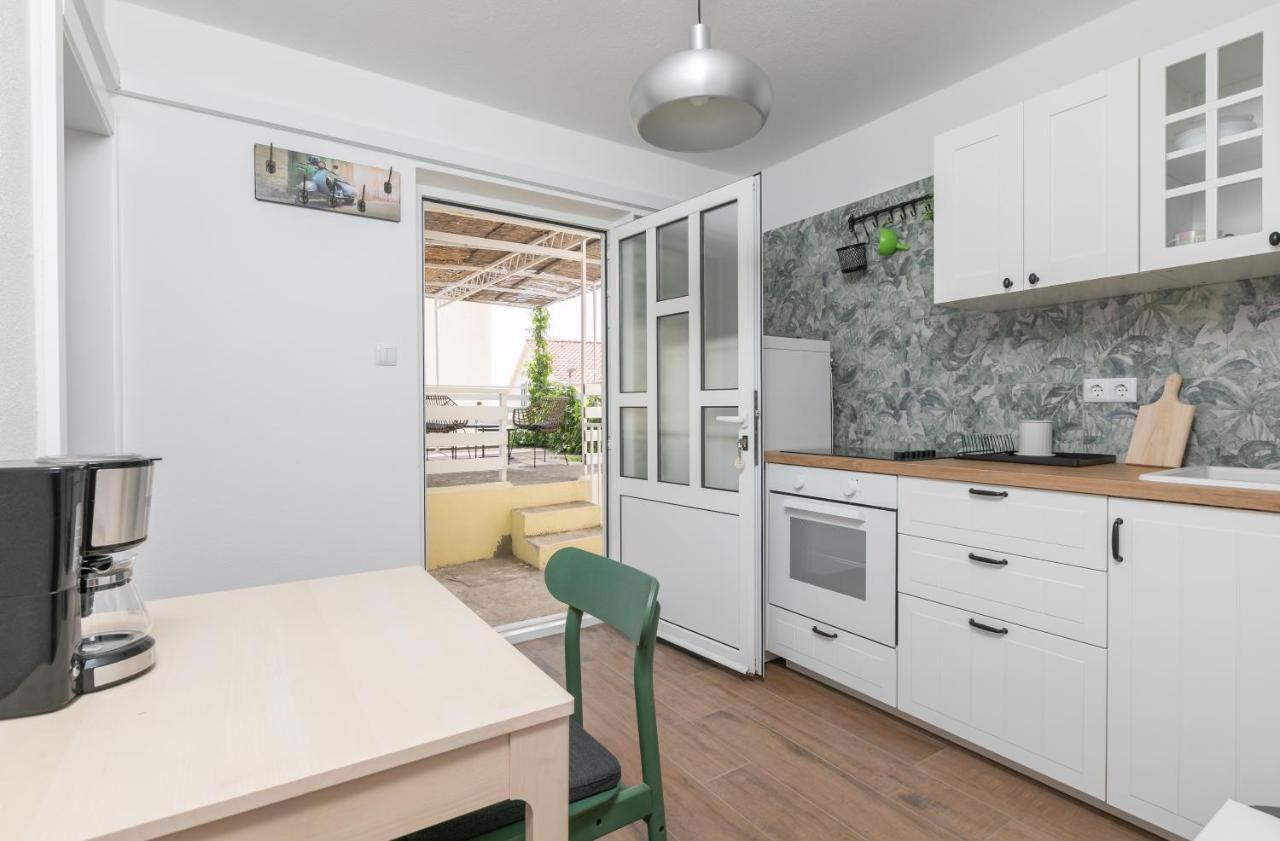 La casa di Nonno Lejlighed Milna  Eksteriør billede
