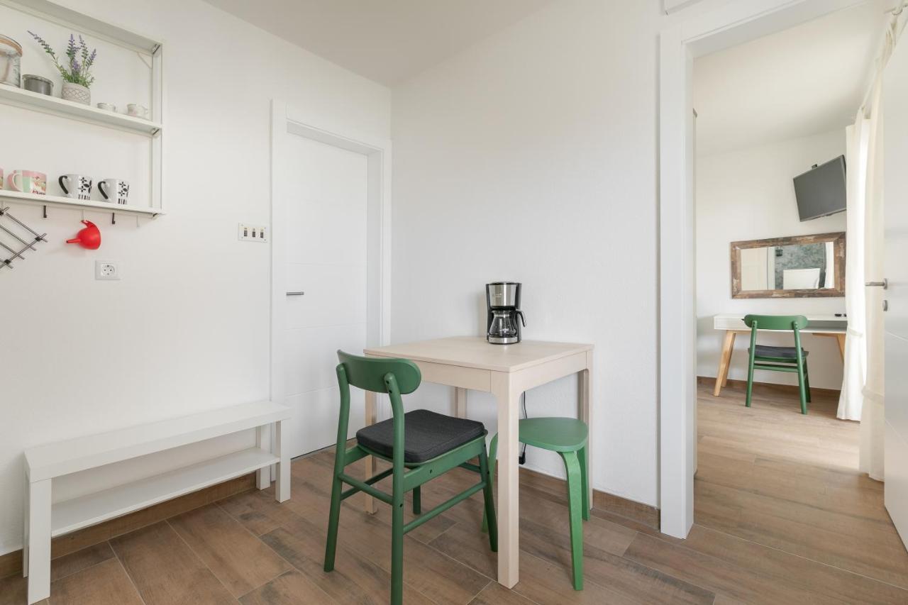La casa di Nonno Lejlighed Milna  Eksteriør billede