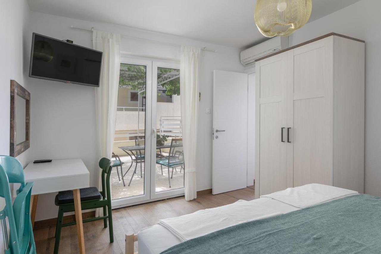 La casa di Nonno Lejlighed Milna  Eksteriør billede